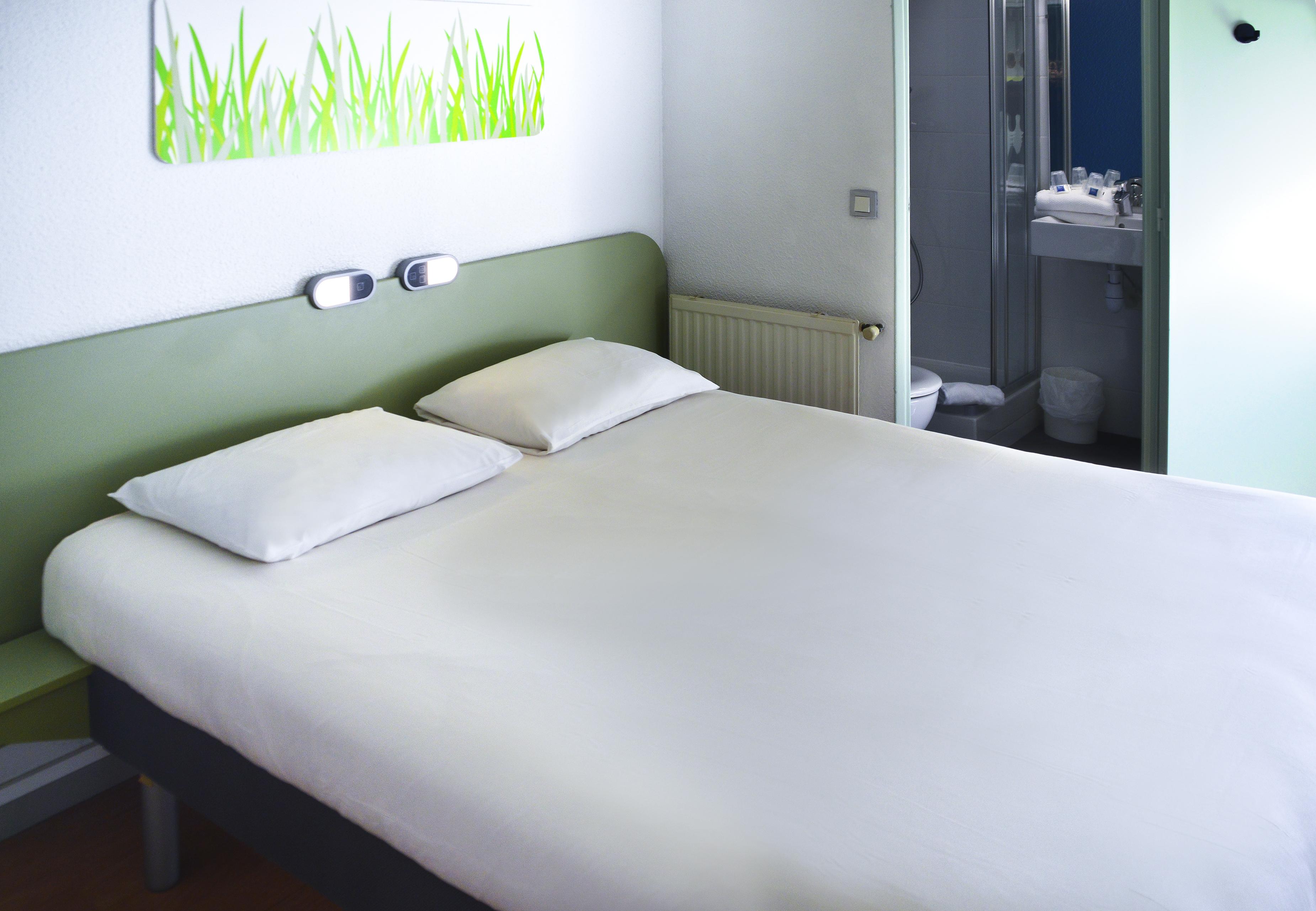 Ibis Budget Hyères Екстериор снимка