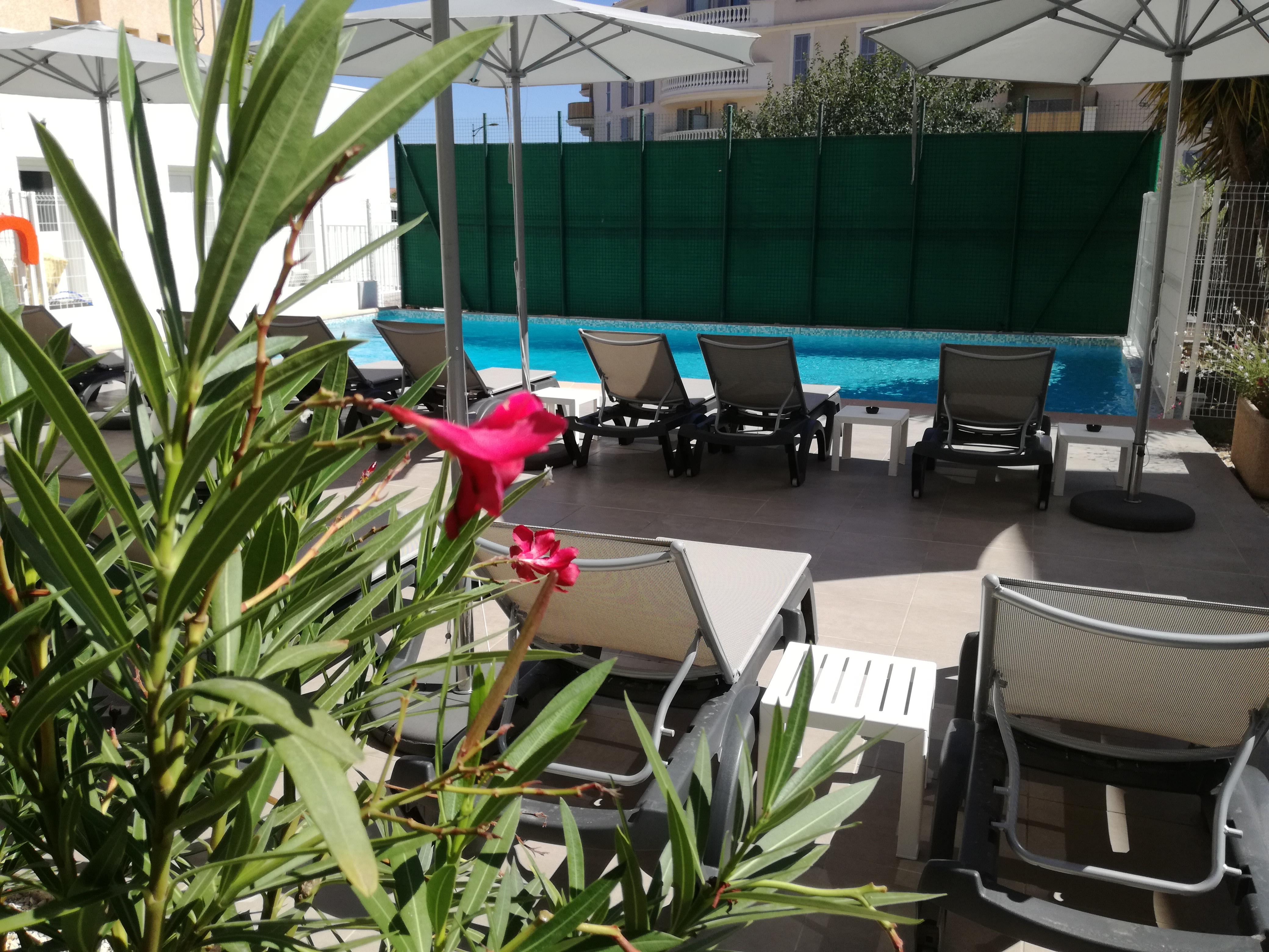 Ibis Budget Hyères Екстериор снимка