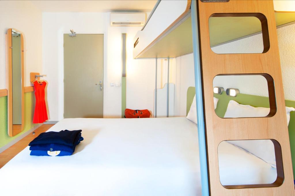 Ibis Budget Hyères Екстериор снимка