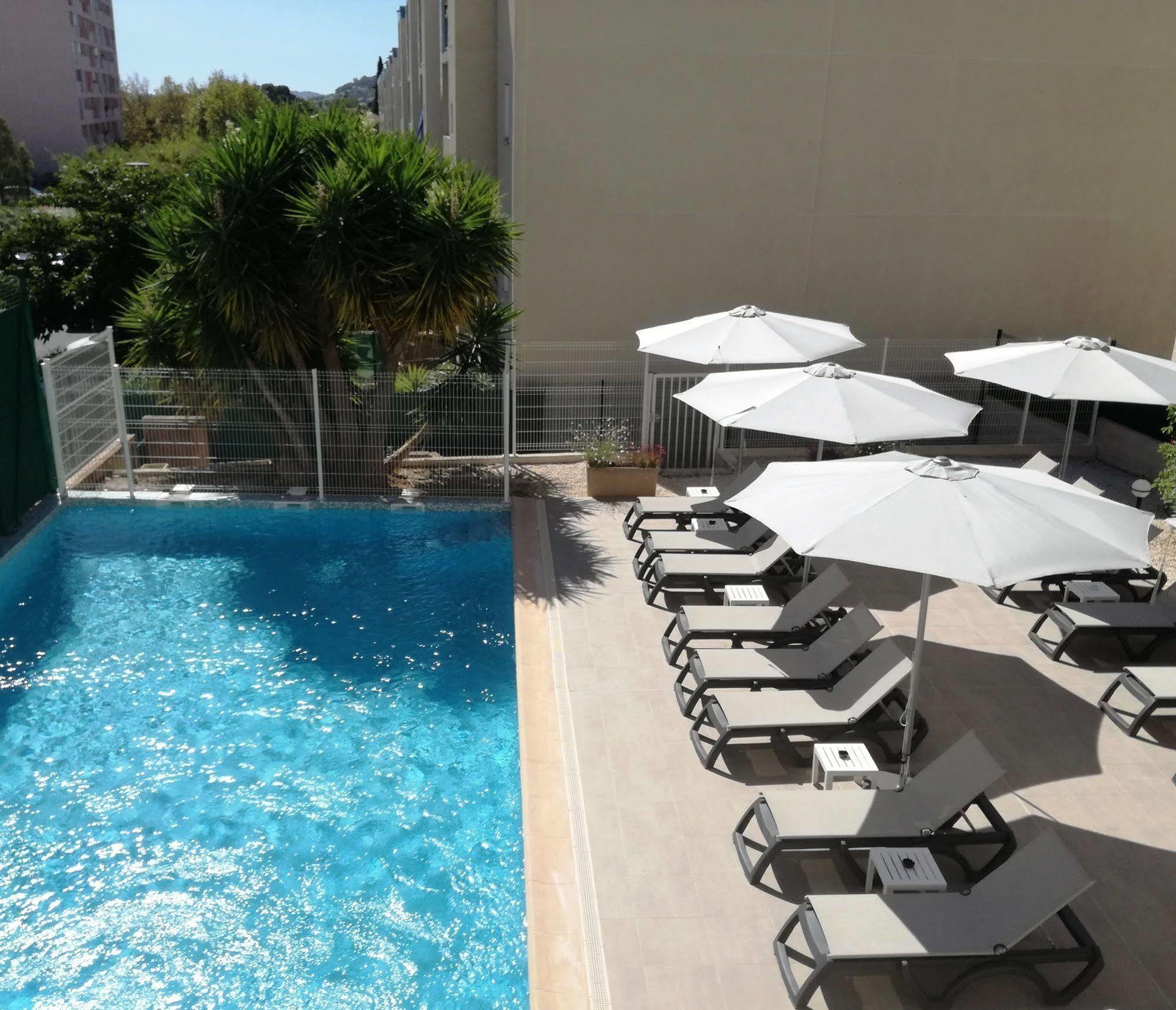Ibis Budget Hyères Екстериор снимка